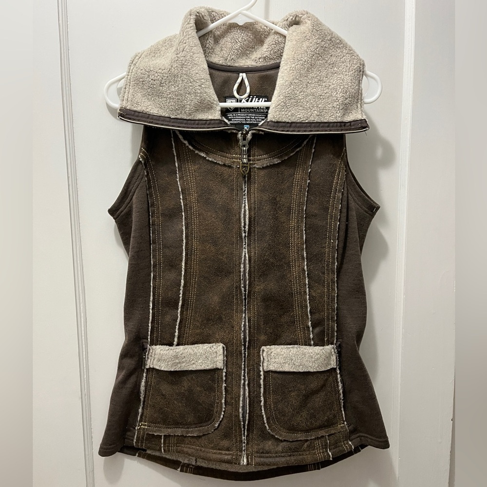 Kuhl Dani Sherpa Vest, W’s size Small